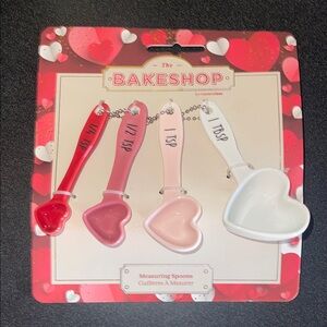 Bakeshop Valentines Day Heart Measuring Spoons Set ❤️